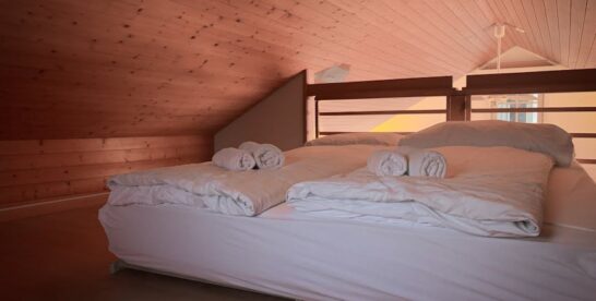 Loftbett im Kinderzimmer richtig planen: Stauraum, Sicherheit und ruhiger Schlaf auf 8 bis 12 m2